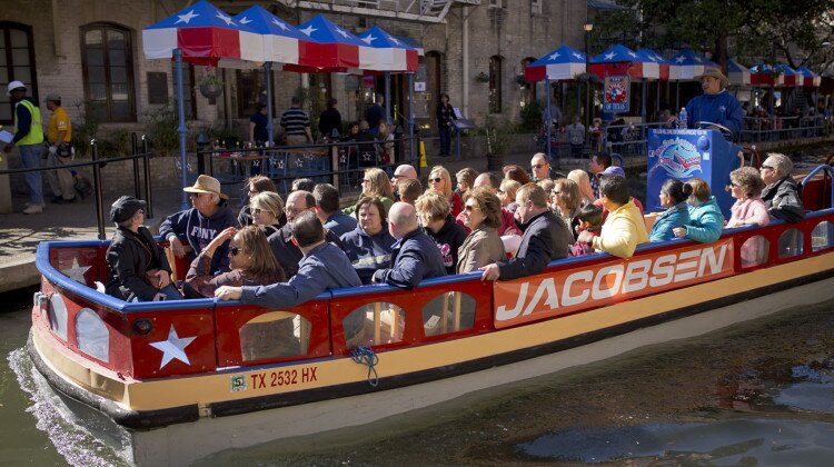Jacobsen_RIverboat.HR